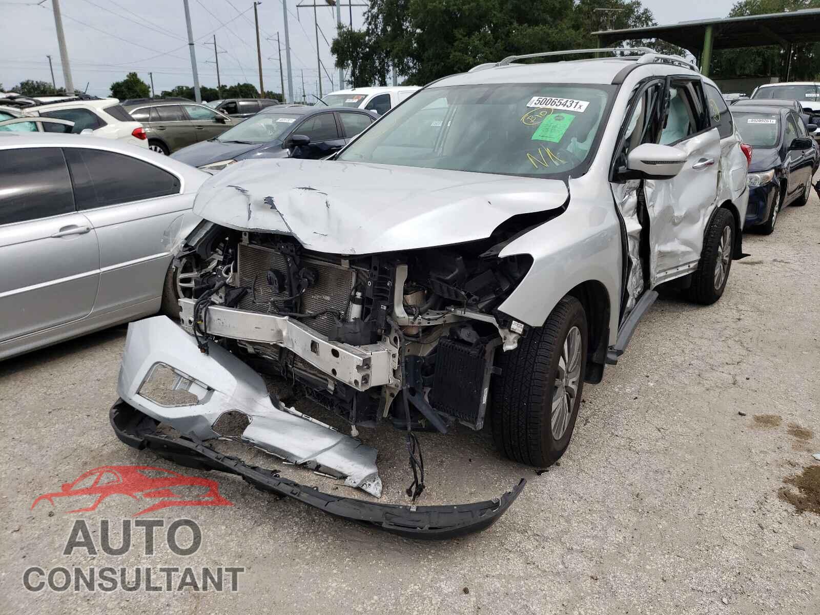 NISSAN PATHFINDER 2017 - 5N1DR2MN3HC607010