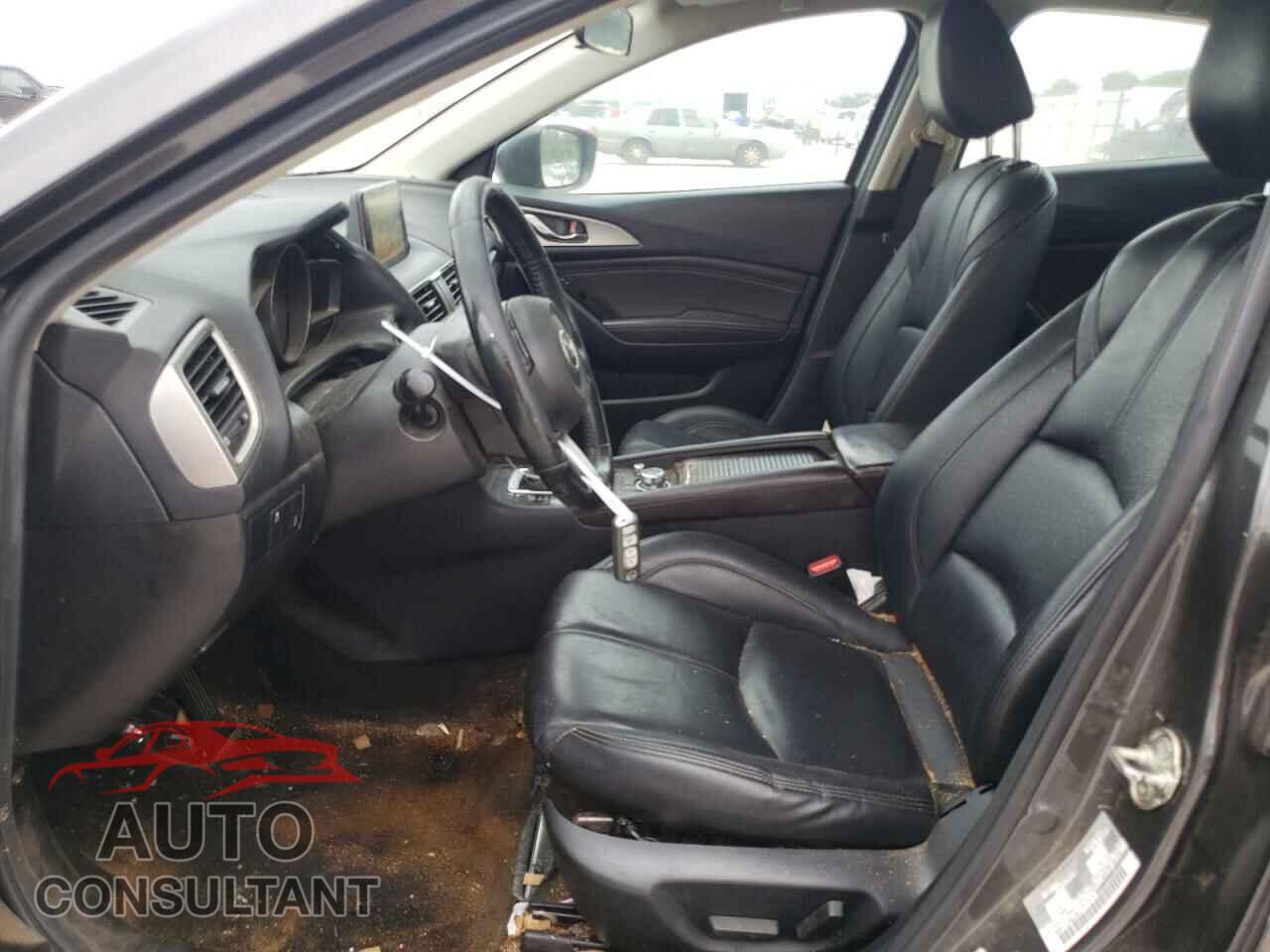 MAZDA 3 2017 - 3MZBN1V71HM117047