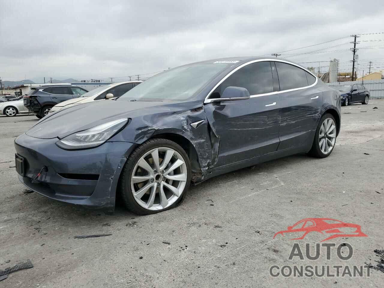 TESLA MODEL 3 2018 - 5YJ3E1EA5JF059361