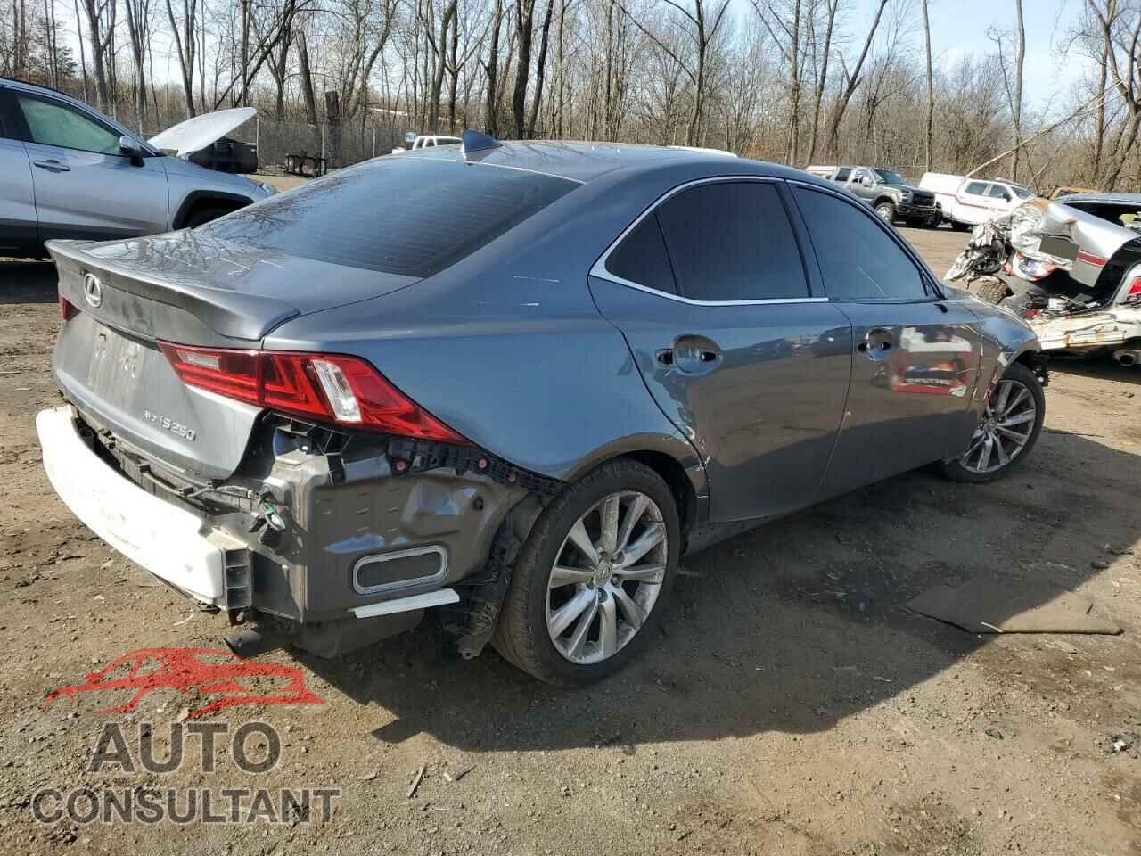 LEXUS IS 2015 - JTHCF1D22F5024422