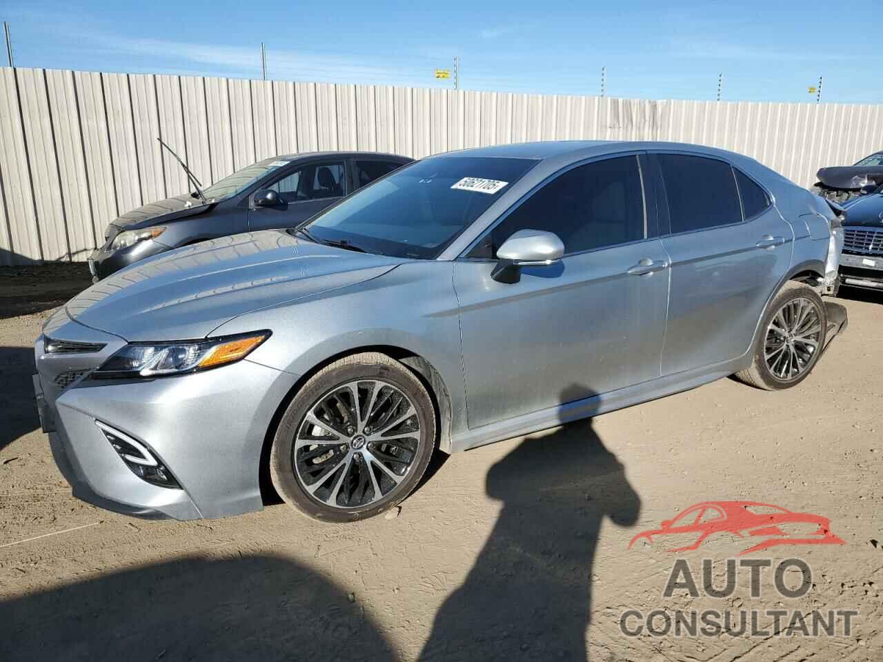 TOYOTA CAMRY 2019 - 4T1B11HK4KU221285