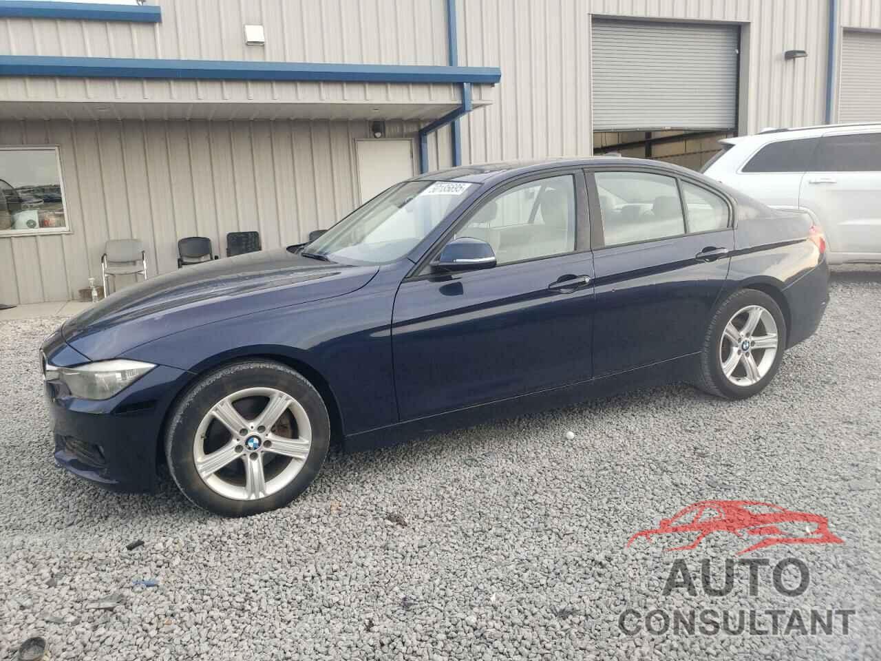 BMW 3 SERIES 2013 - WBA3B1C56DF462132