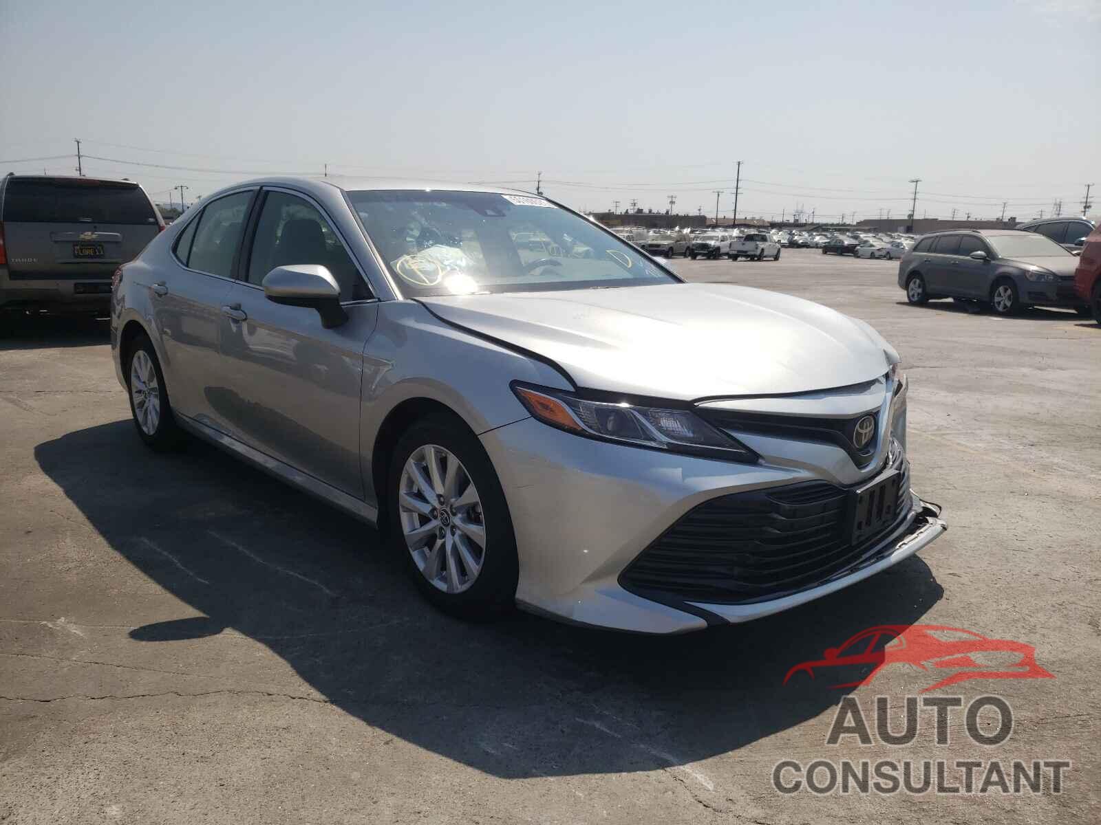 TOYOTA CAMRY 2018 - JTNB11HK2J3034261