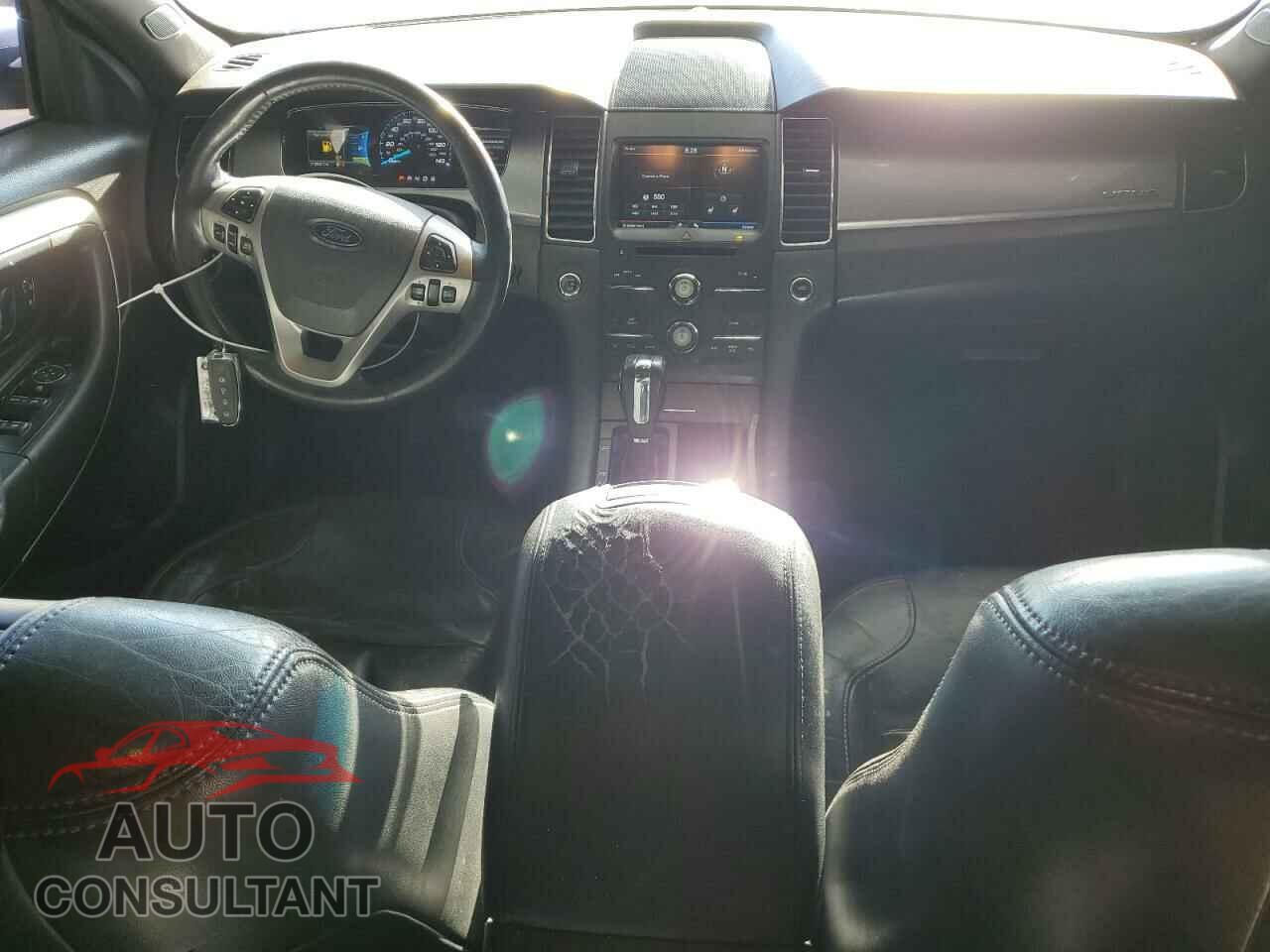 FORD TAURUS 2013 - 1FAHP2E86DG102656