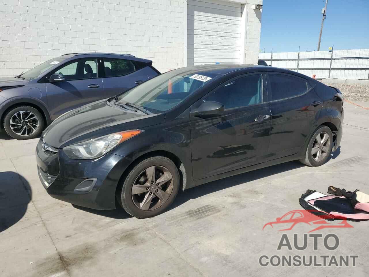 HYUNDAI ELANTRA 2011 - KMHDH4AE7BU098074