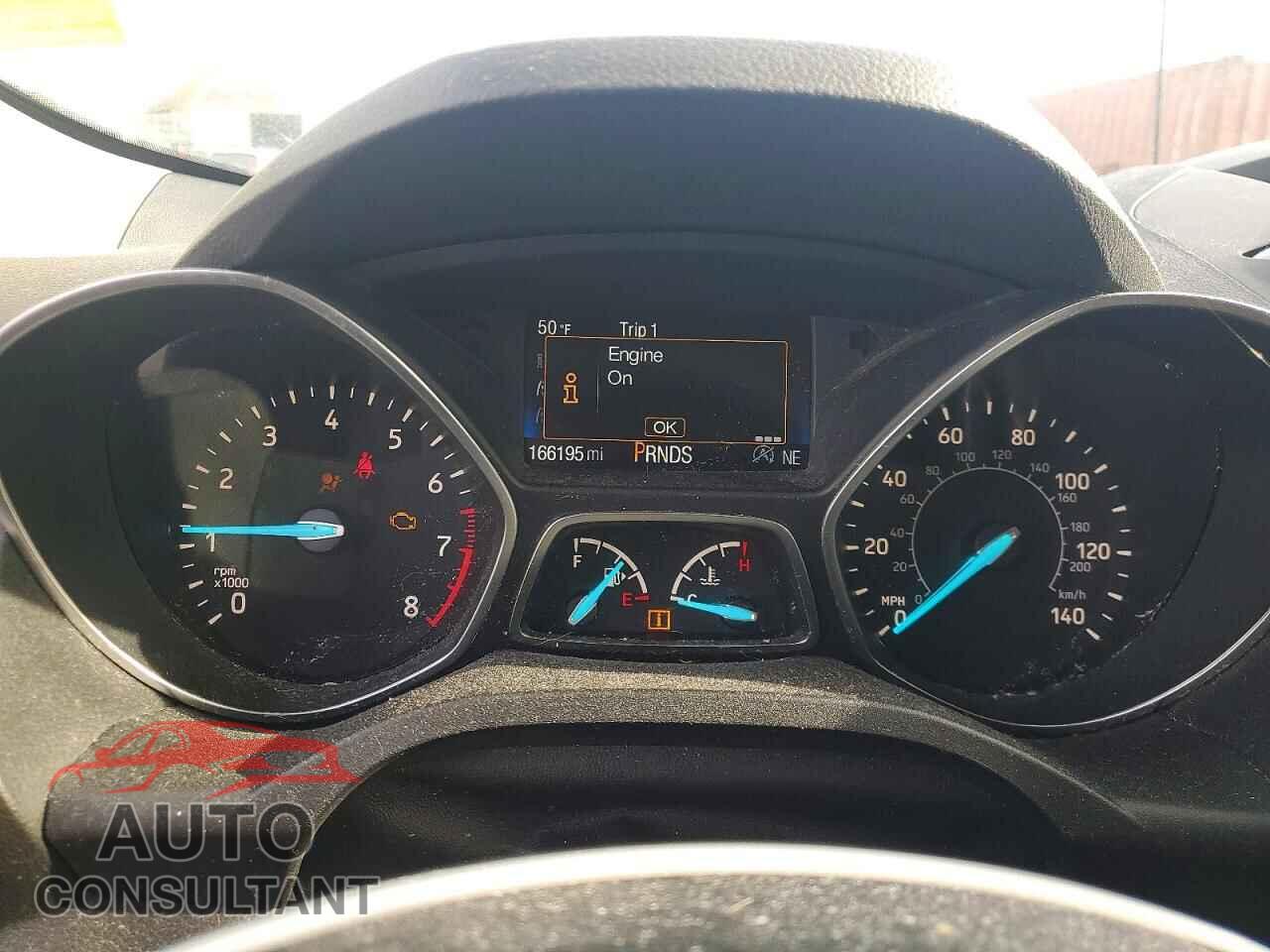 FORD ESCAPE 2017 - 1FMCU9GD0HUD18604