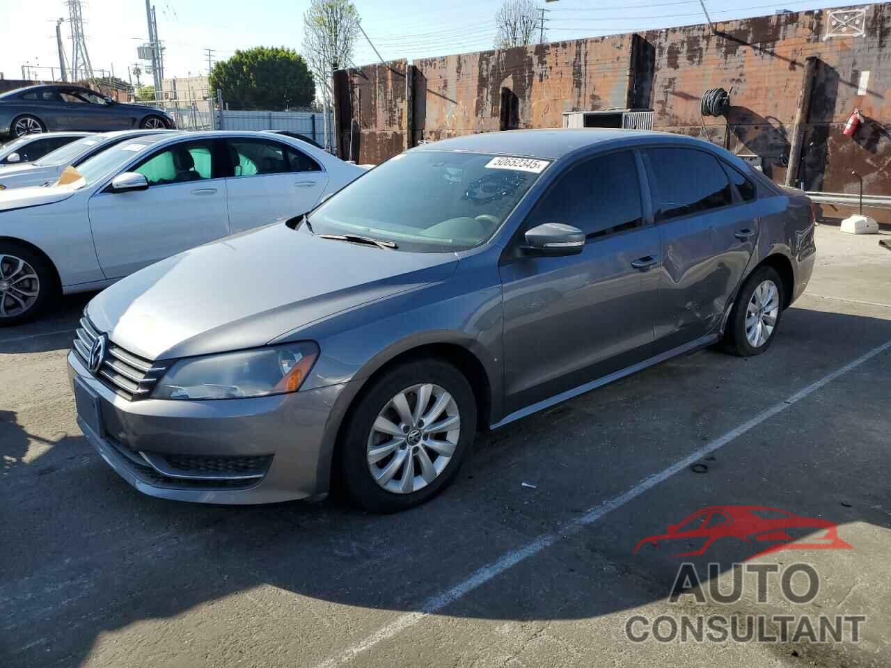 VOLKSWAGEN PASSAT 2013 - 1VWAP7A31DC104256