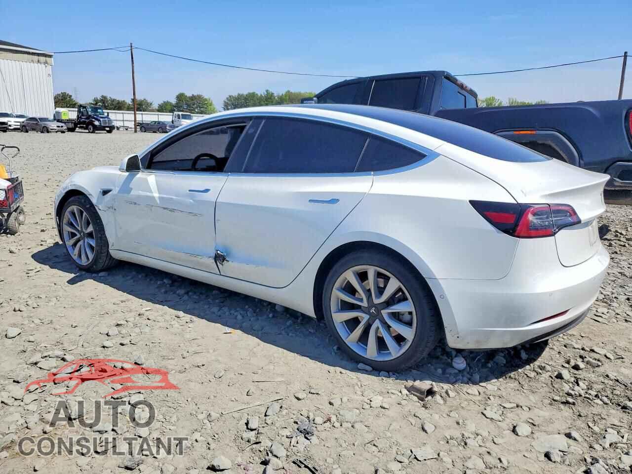 TESLA MODEL 3 2018 - 5YJ3E1EA9JF025293