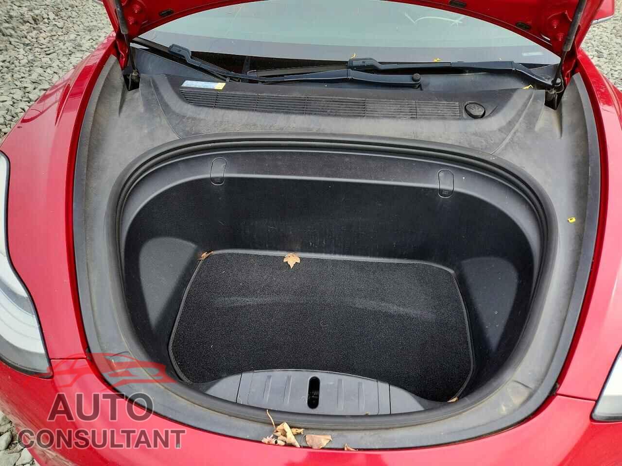 TESLA MODEL 3 2018 - 5YJ3E1EA4JF048139