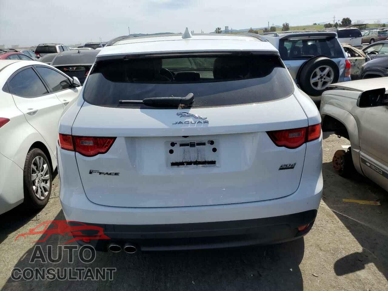 JAGUAR F-PACE 2017 - SADCK2BN7HA097008