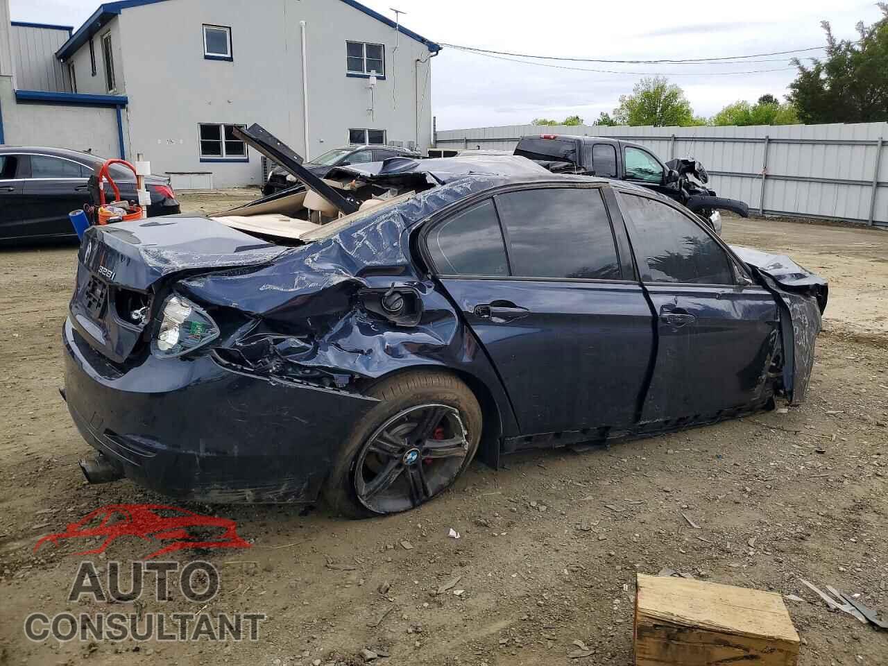 BMW 3 SERIES 2013 - WBA3B5C53DF595048