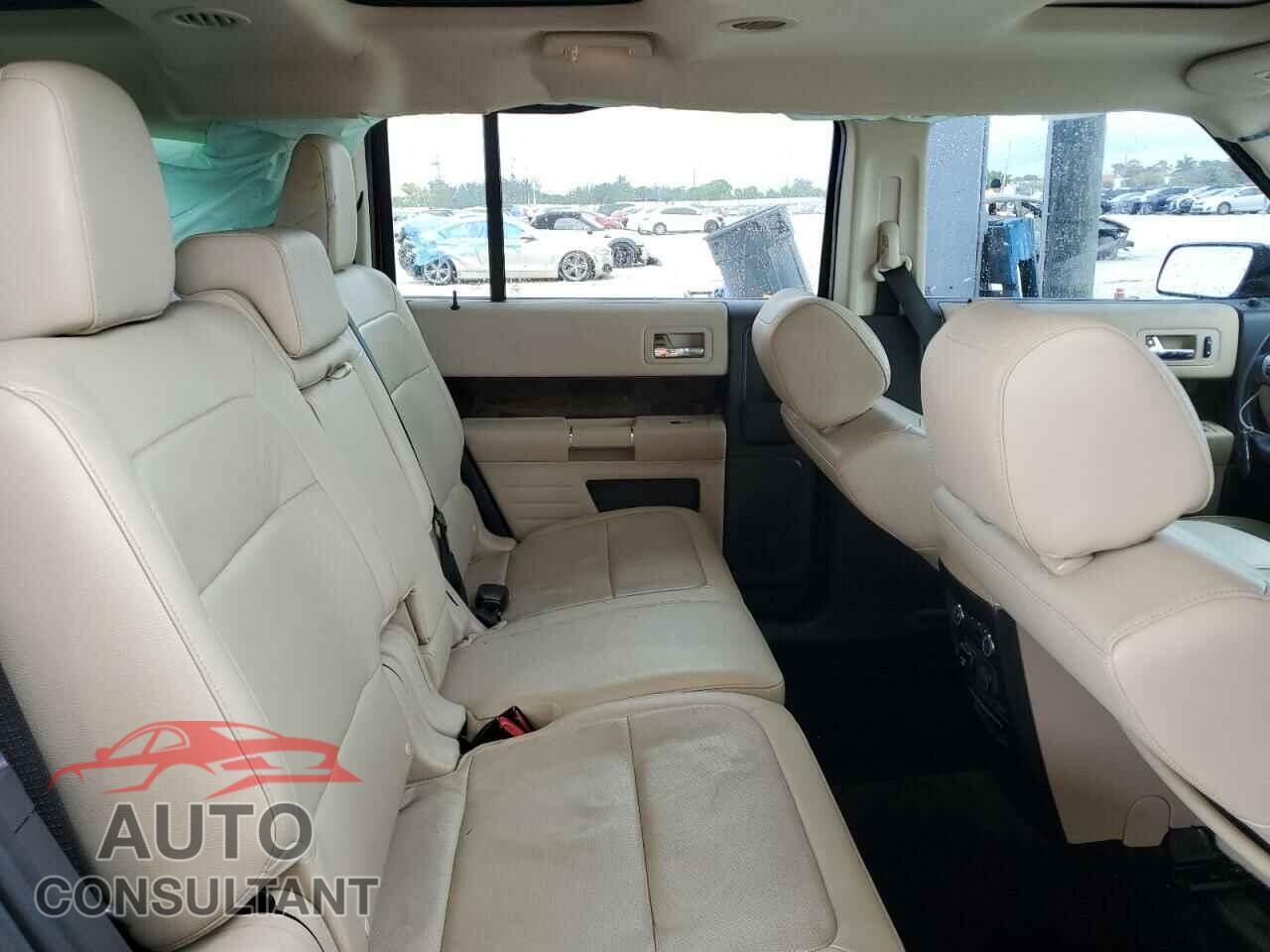 FORD FLEX 2018 - 2FMHK6DTXJBA07537