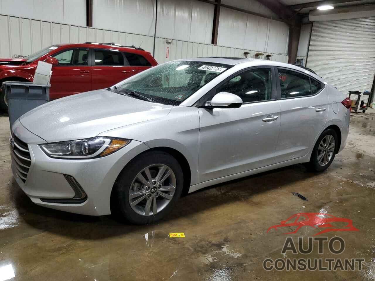 HYUNDAI ELANTRA 2018 - KMHD84LFXJU576315