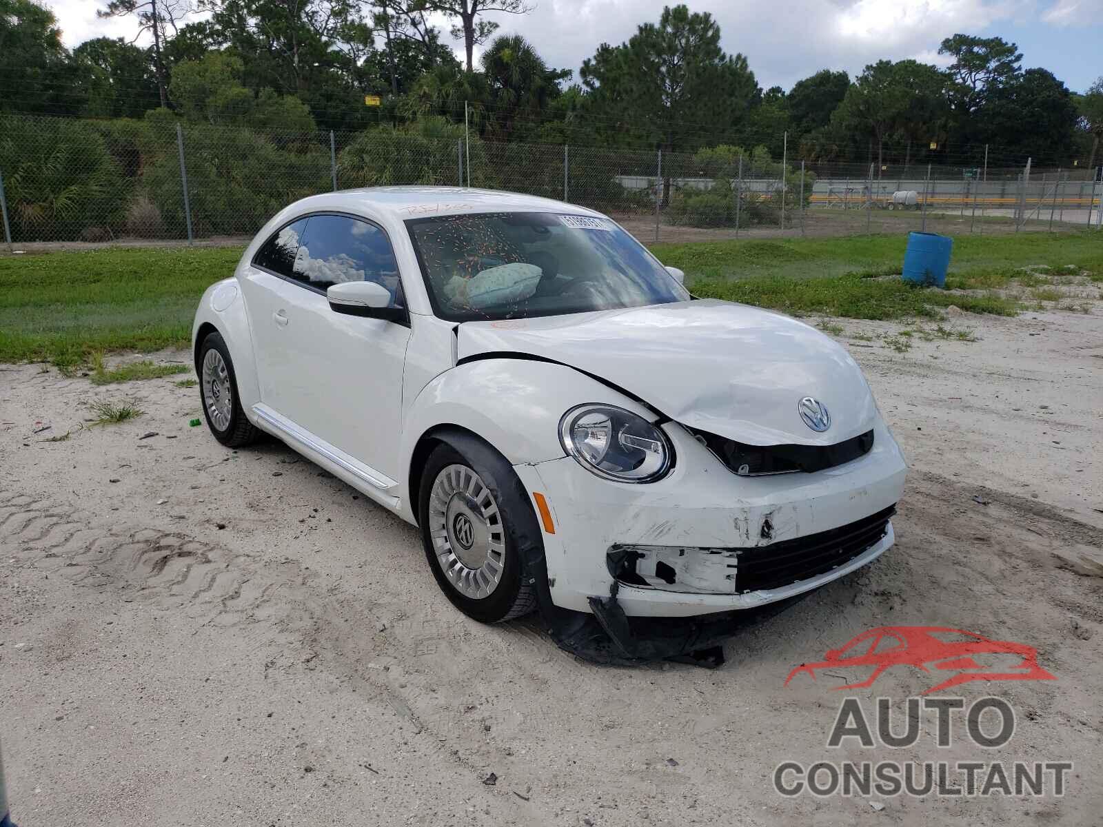 VOLKSWAGEN BEETLE 2016 - 3VWJ17AT3GM614368