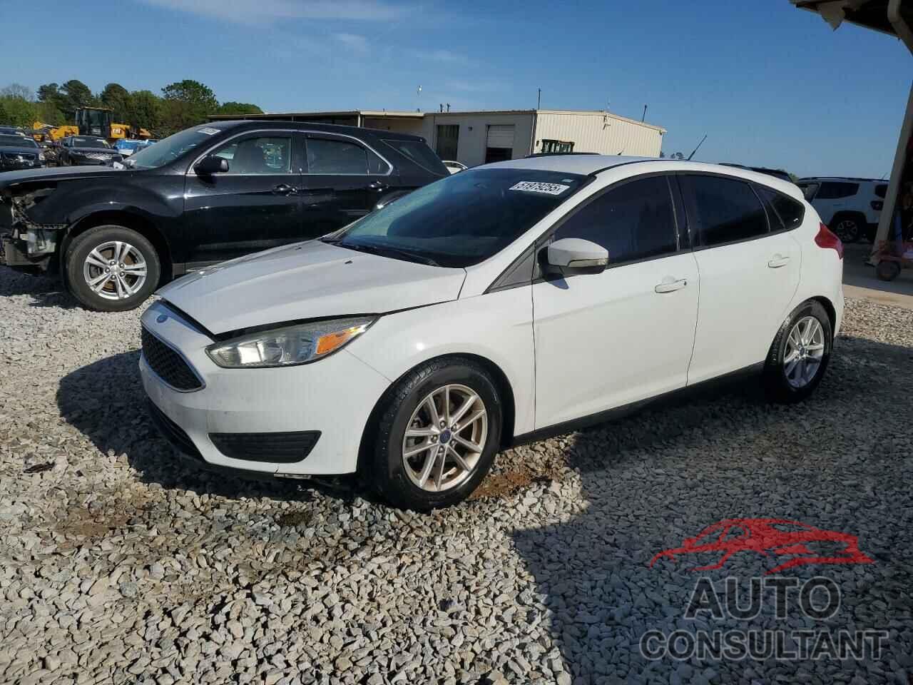 FORD FOCUS 2015 - 1FADP3K21FL325220