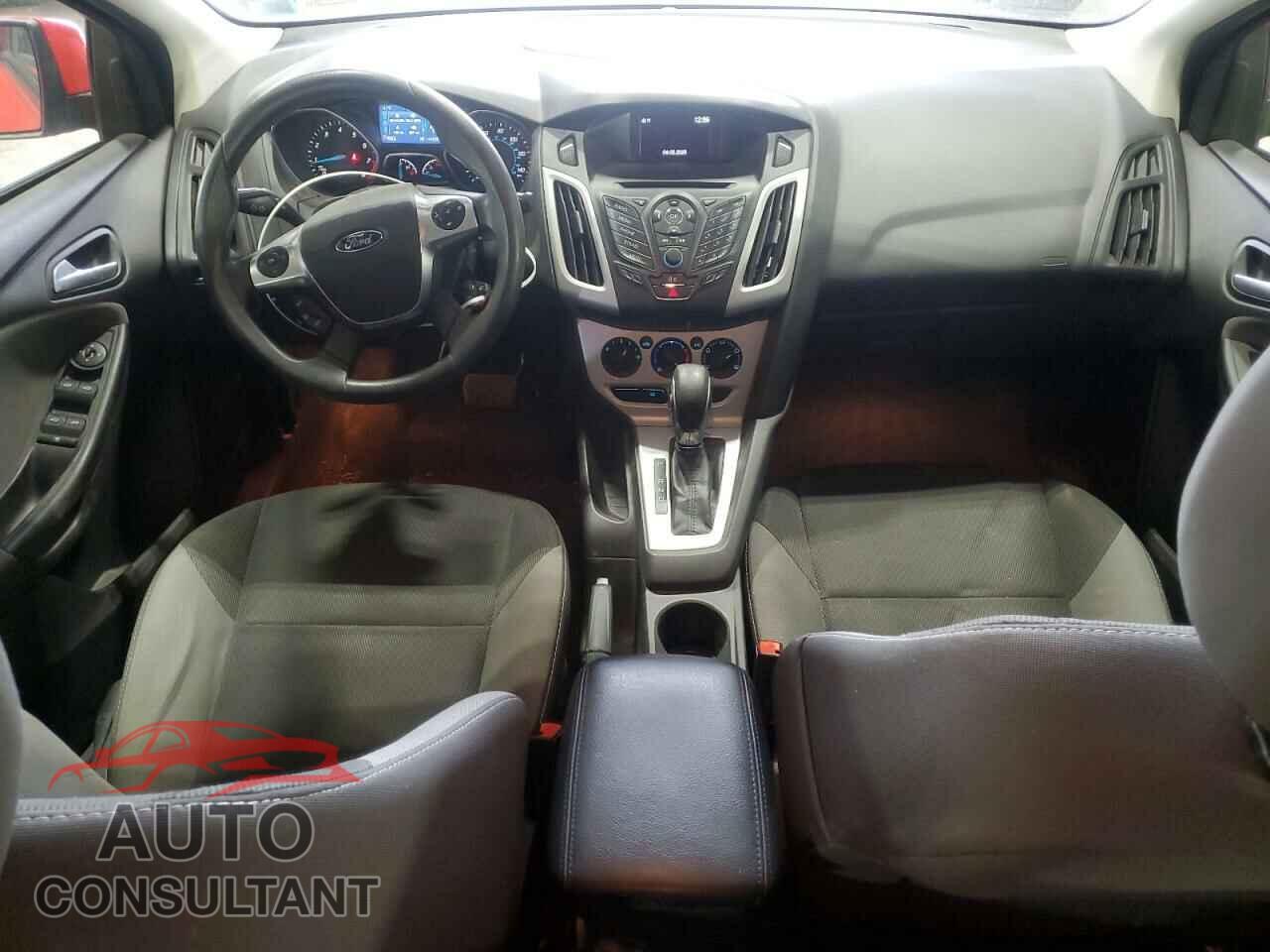 FORD FOCUS 2014 - 1FADP3F29EL318881