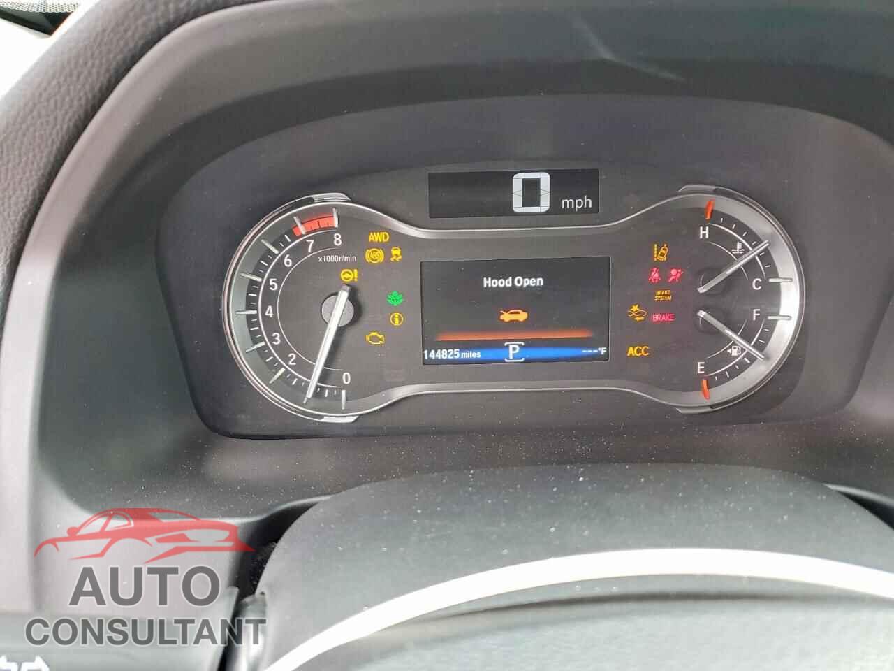 HONDA PILOT 2018 - 5FNYF6H96JB043641