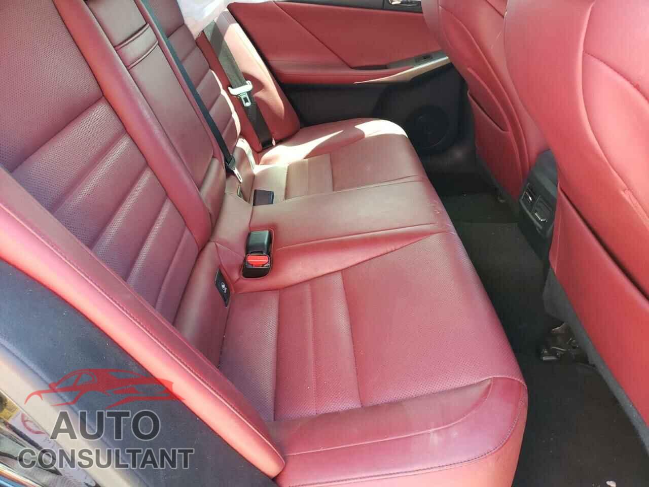 LEXUS IS 2016 - JTHBA1D26G5015878