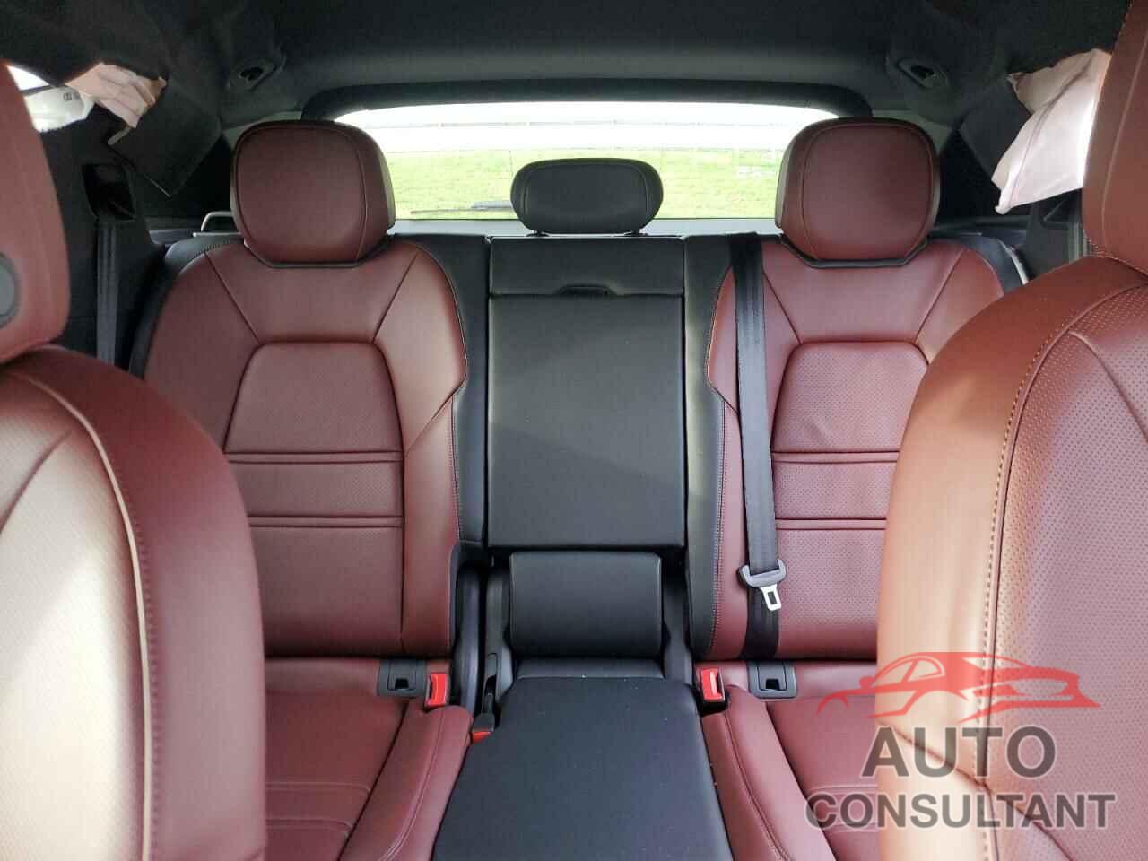PORSCHE CAYENNE 2025 - WP1AA2AYXSDA01216