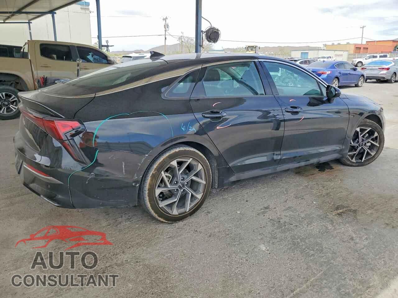 KIA K5 2025 - KNAG34J78S5364291