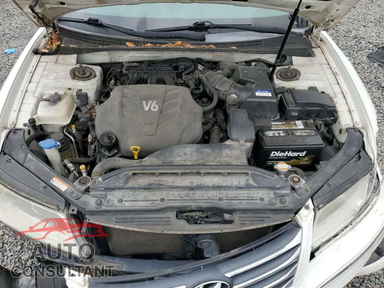 HYUNDAI AZERA 2011 - KMHFC4DD1BA540567