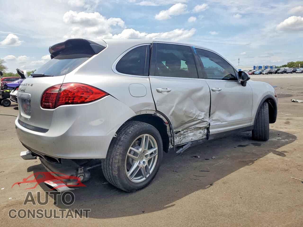 PORSCHE CAYENNE 2013 - WP1AB2A21DLA82592