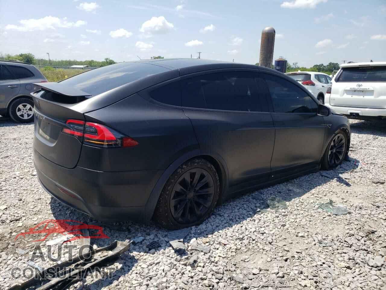 TESLA MODEL X 2016 - 5YJXCBE25GF003757