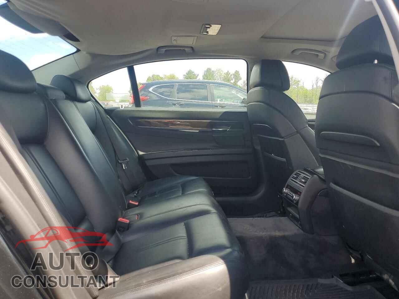 BMW 7 SERIES 2011 - WBAKC8C59BC433126