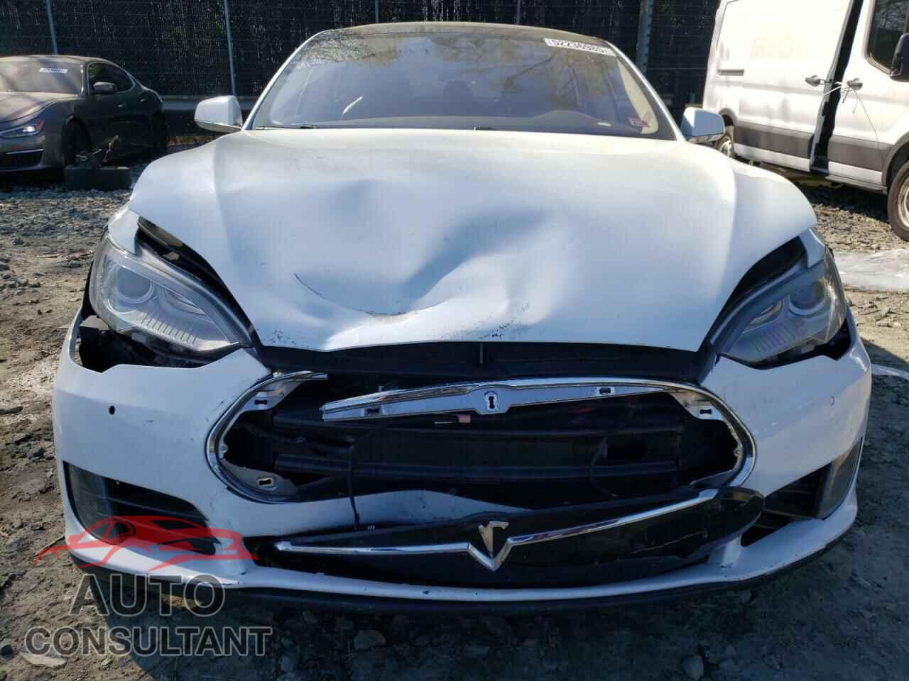 TESLA MODEL S 2015 - 5YJSA1S22FF098016
