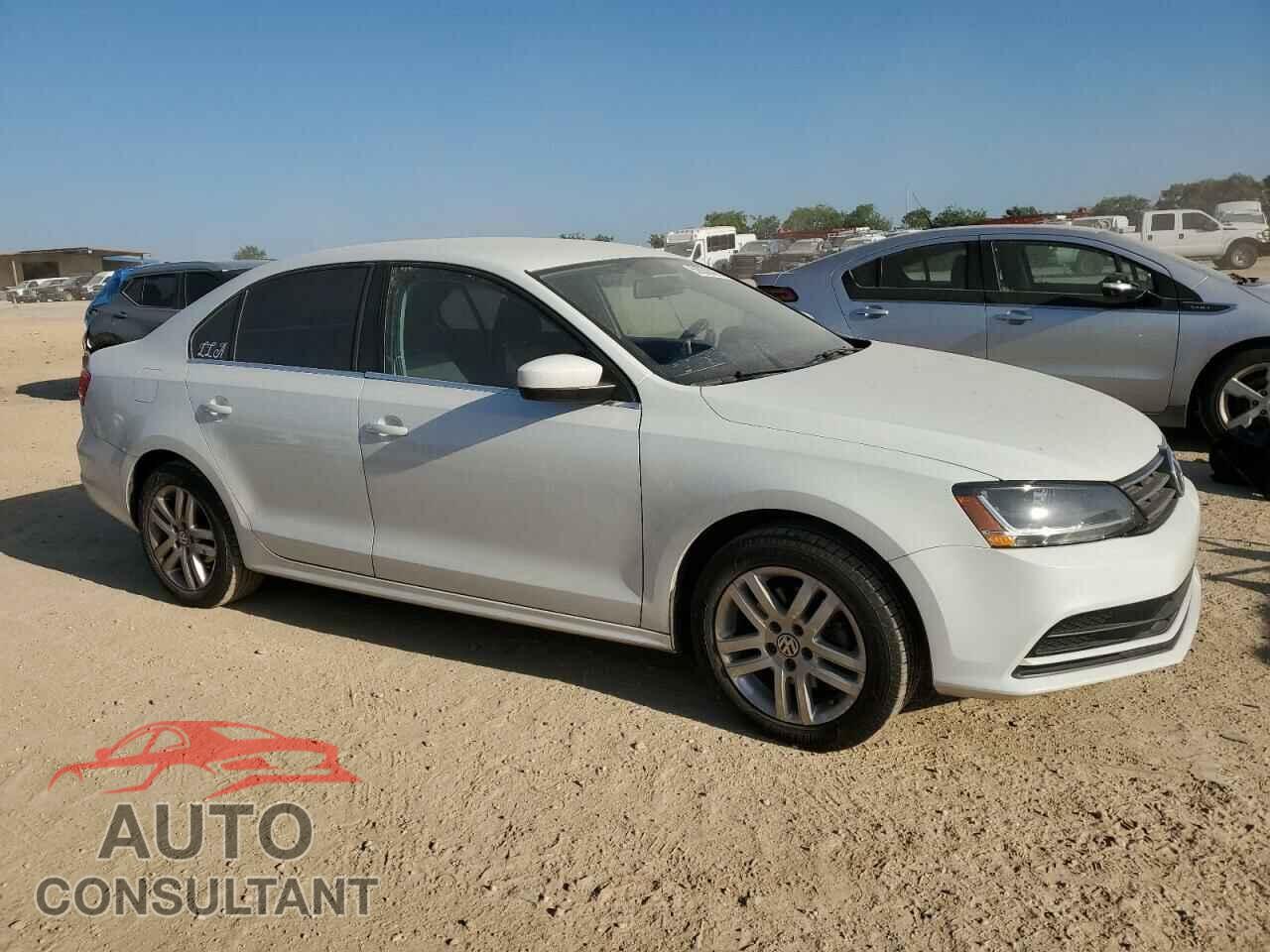 VOLKSWAGEN JETTA 2017 - 3VW2B7AJ9HM290148
