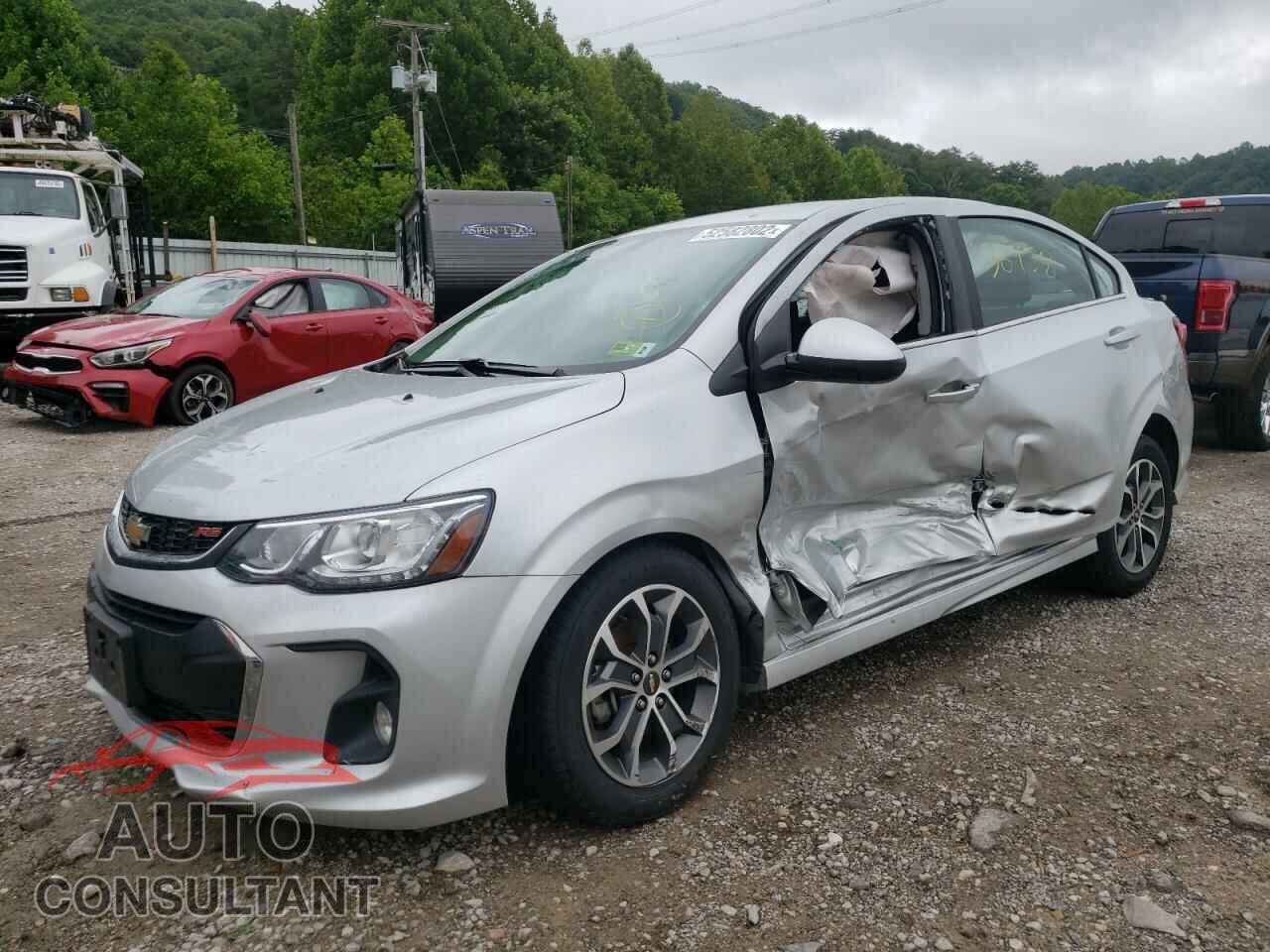 CHEVROLET SONIC 2017 - 1G1JD5SB0H4103131