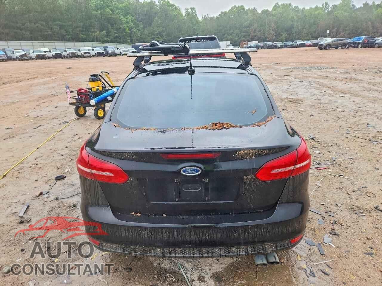 FORD FOCUS 2016 - 1FADP3F26GL237002