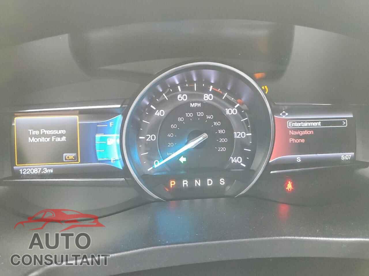 FORD EXPLORER 2018 - 1FM5K7F8XJGB57769