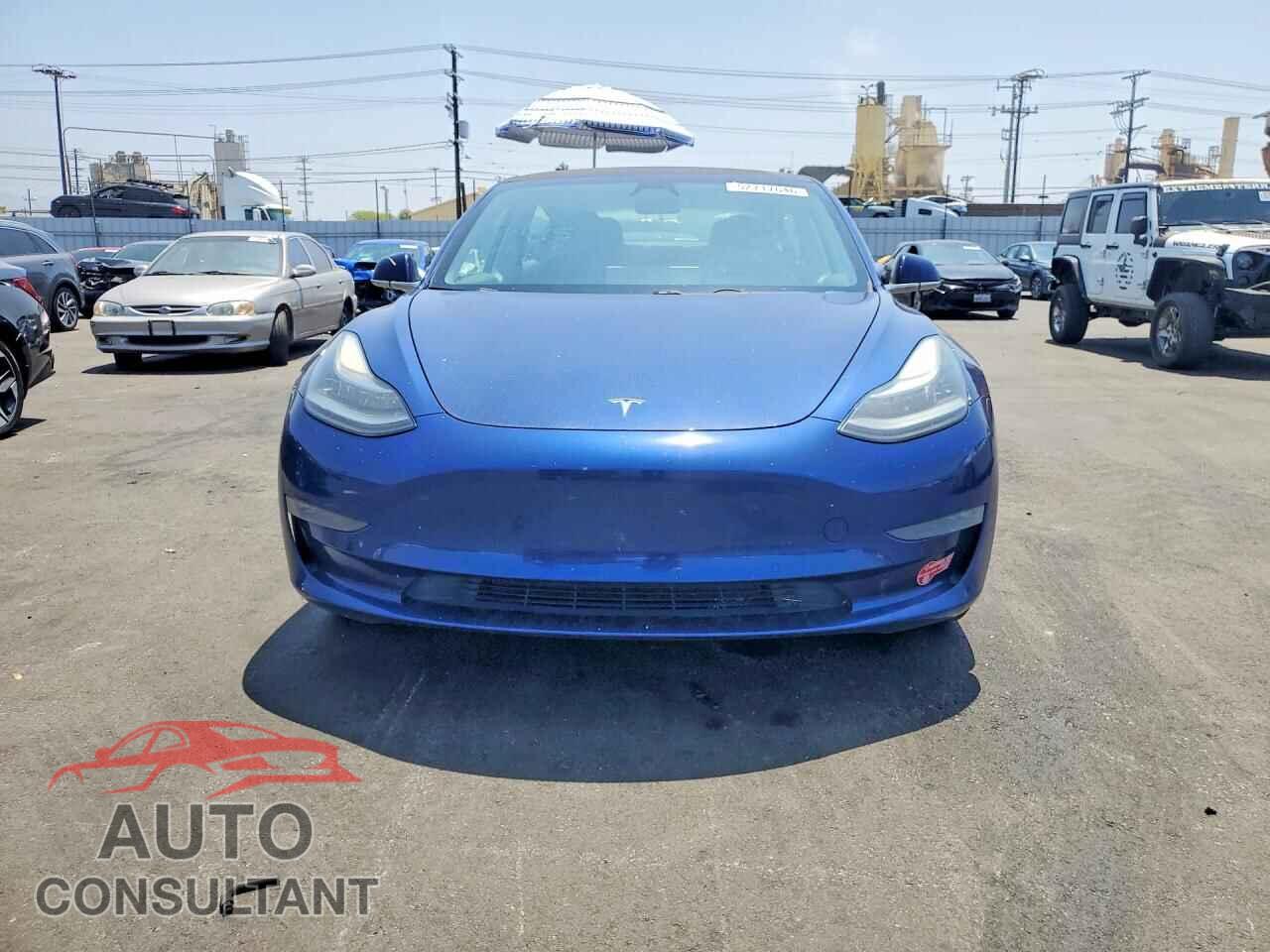 TESLA MODEL 3 2018 - 5YJ3E1EA9JF011796