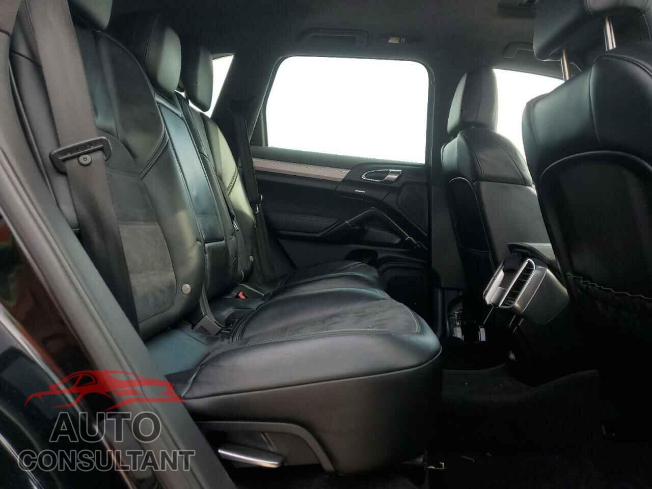 PORSCHE CAYENNE 2013 - WP1AD2A29DLA72323