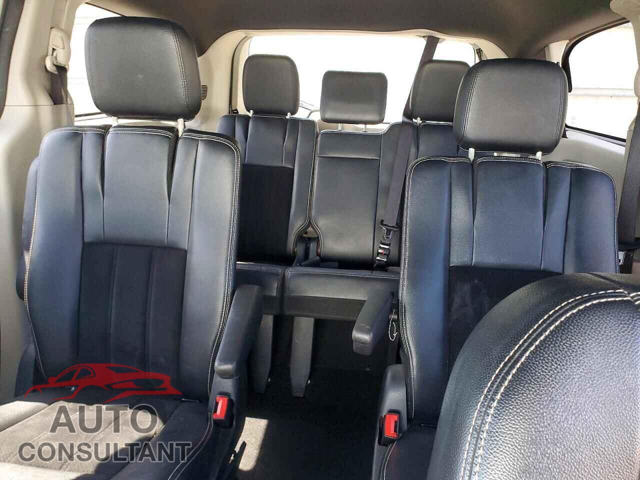 DODGE CARAVAN 2017 - 2C4RDGCG5HR733434