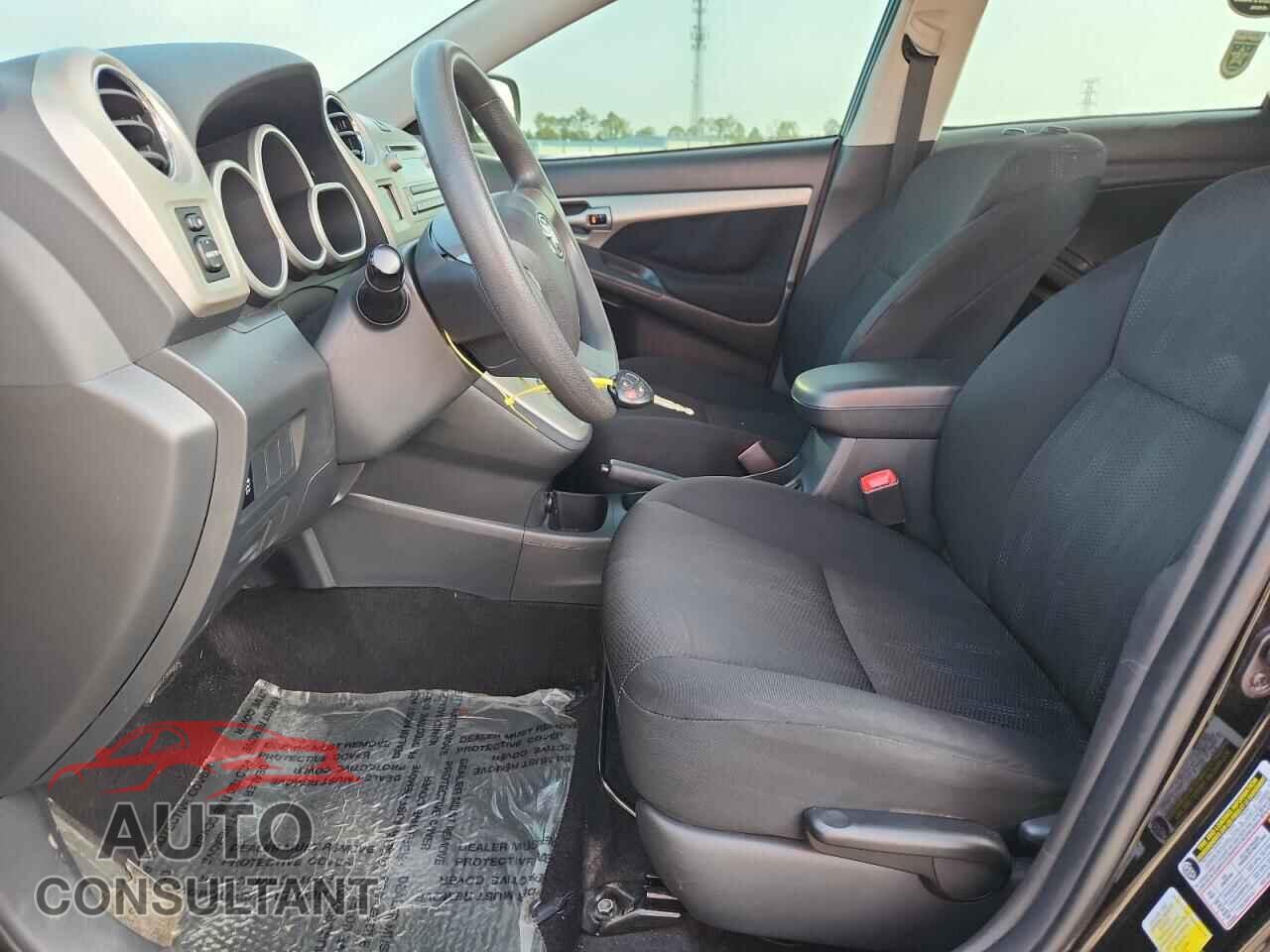 TOYOTA MATRIX 2011 - 2T1KU4EE1BC712535