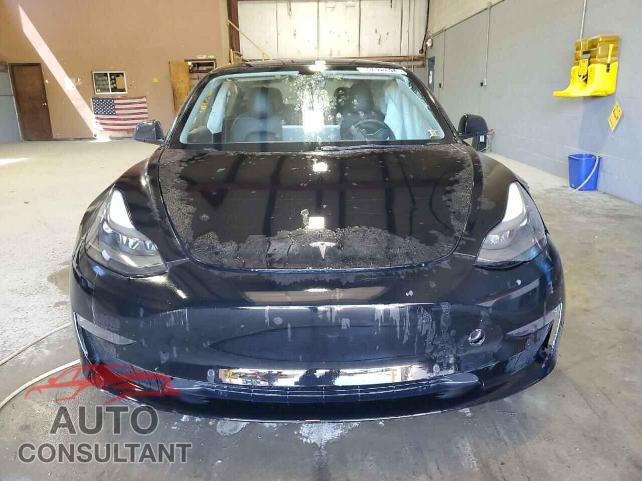 TESLA MODEL 3 2022 - 5YJ3E1EA4NF290807