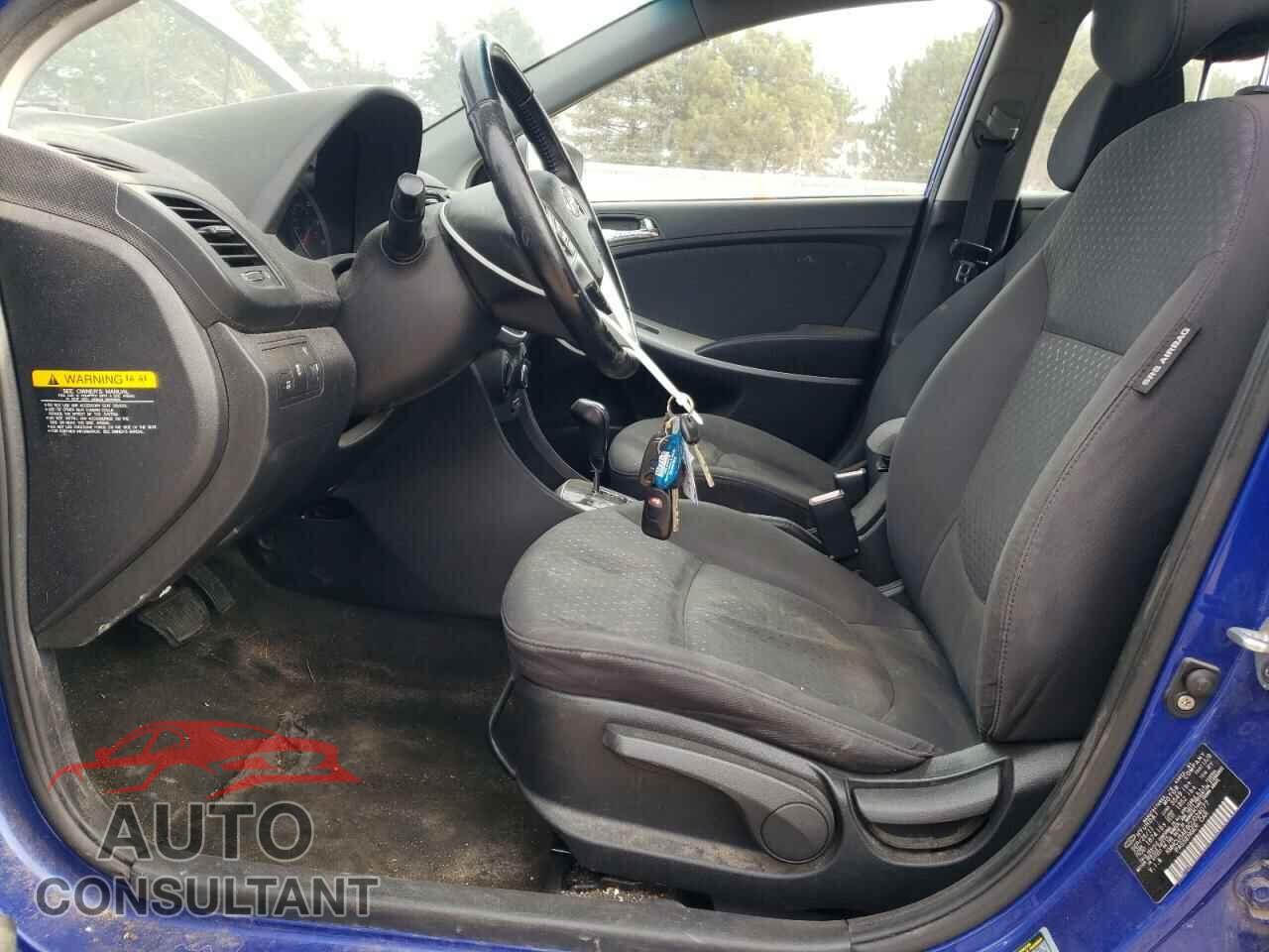 HYUNDAI ACCENT 2012 - KMHCU5AE8CU024077