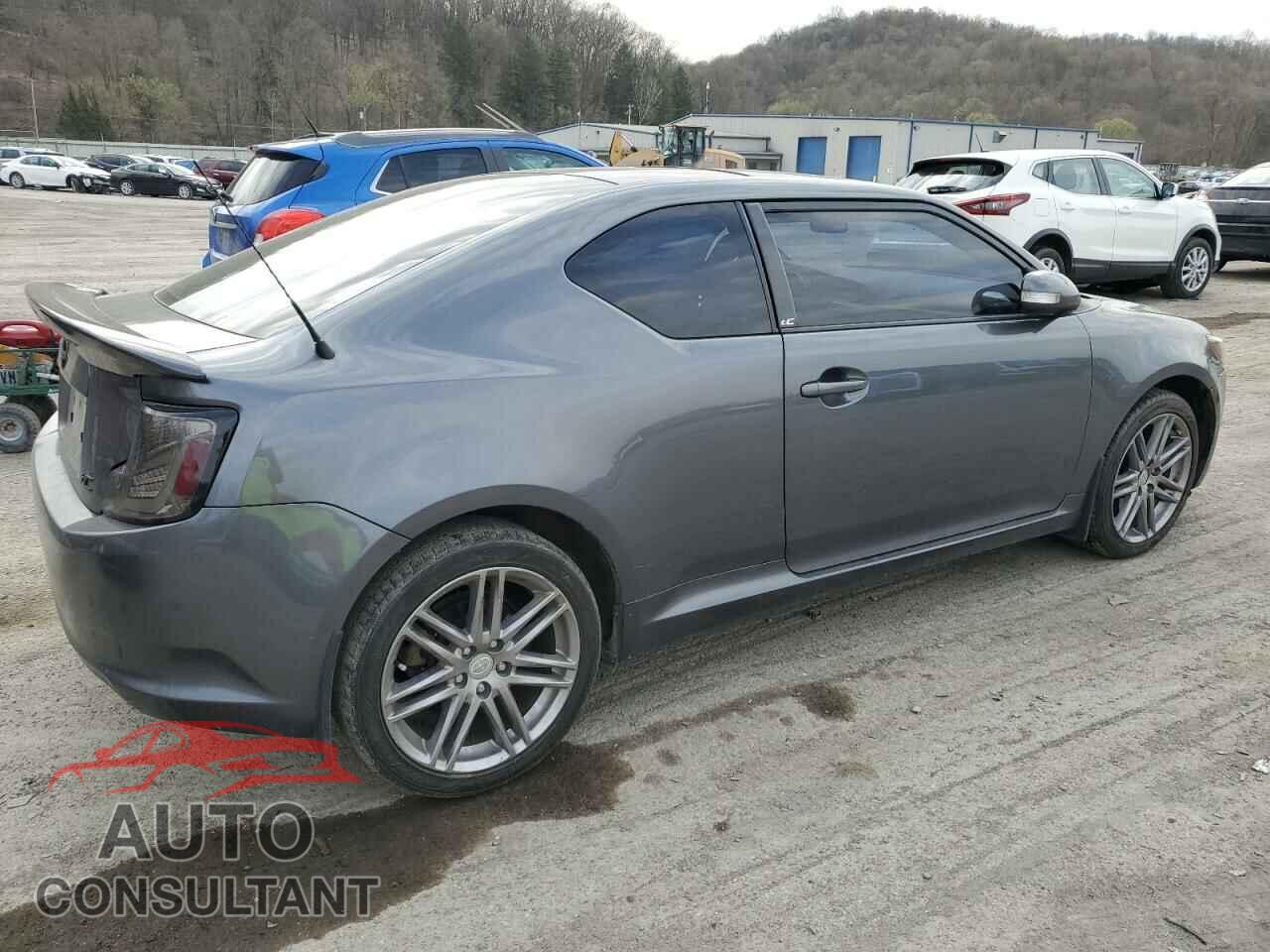 TOYOTA SCION 2011 - JTKJF5C71B3017022
