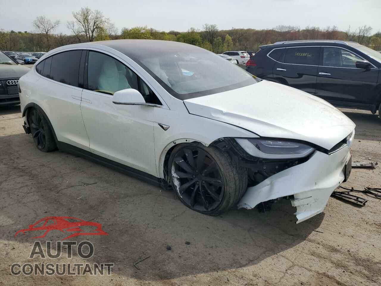 TESLA MODEL X 2017 - 5YJXCBE23HF076398