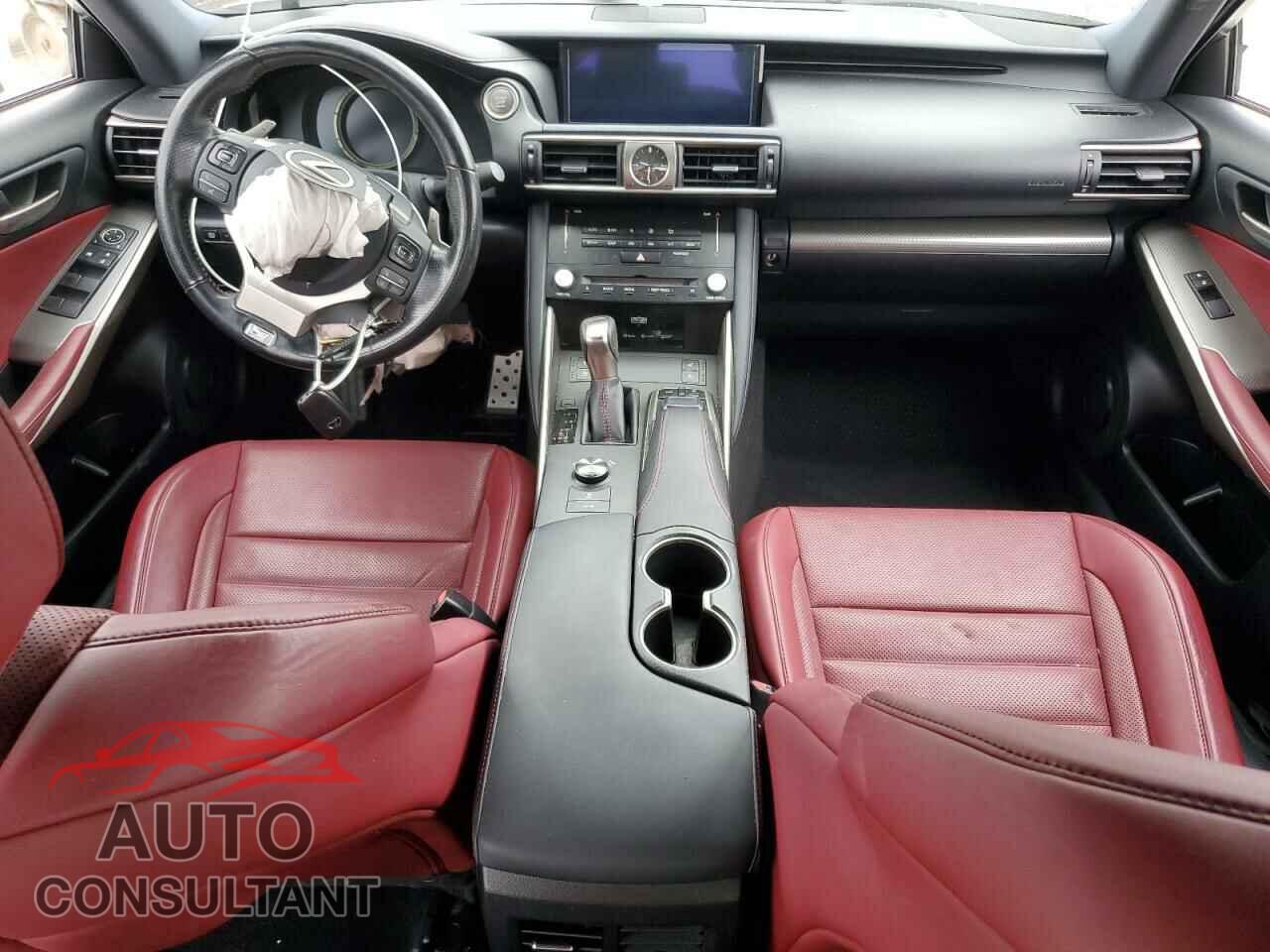 LEXUS IS 2017 - JTHBE1D22H5028603