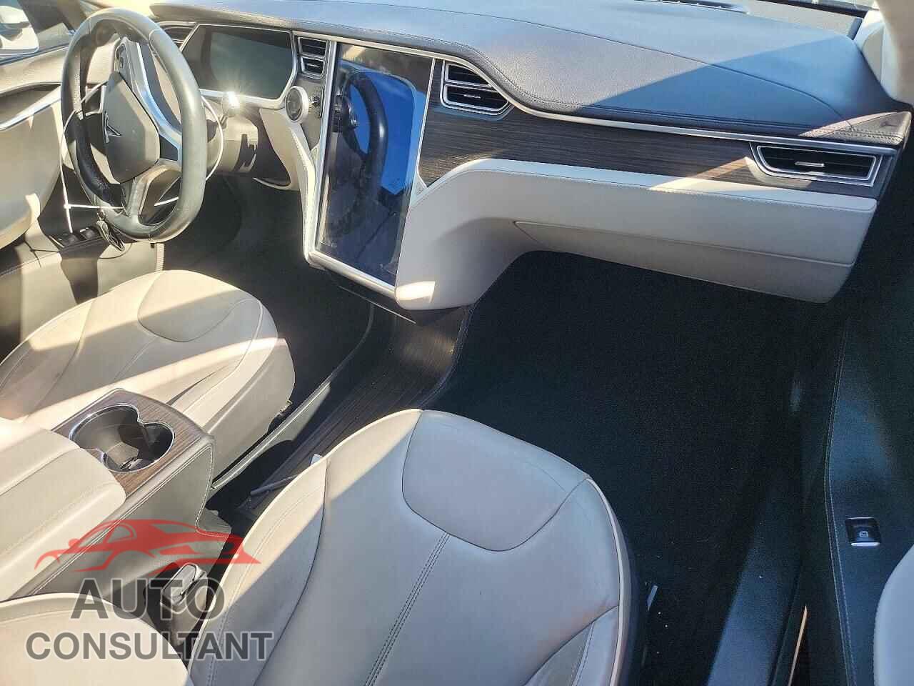 TESLA MODEL S 2014 - 5YJSA1H16EFP37530
