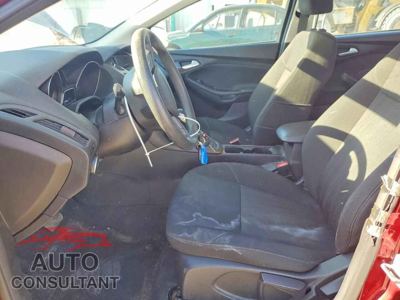 FORD FOCUS 2017 - 1FADP3F25HL209774
