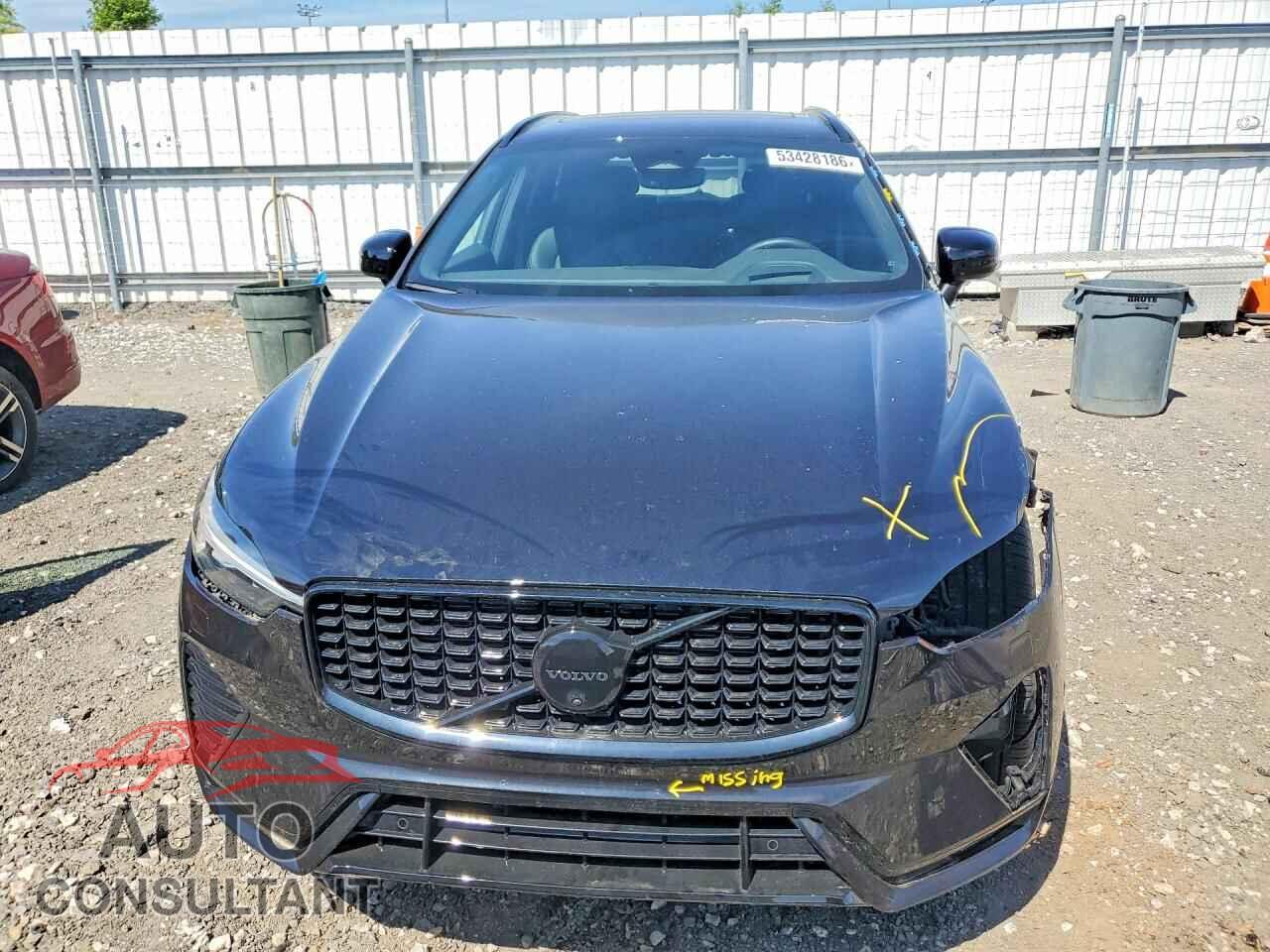VOLVO XC60 2025 - YV4M12RDXS1038023