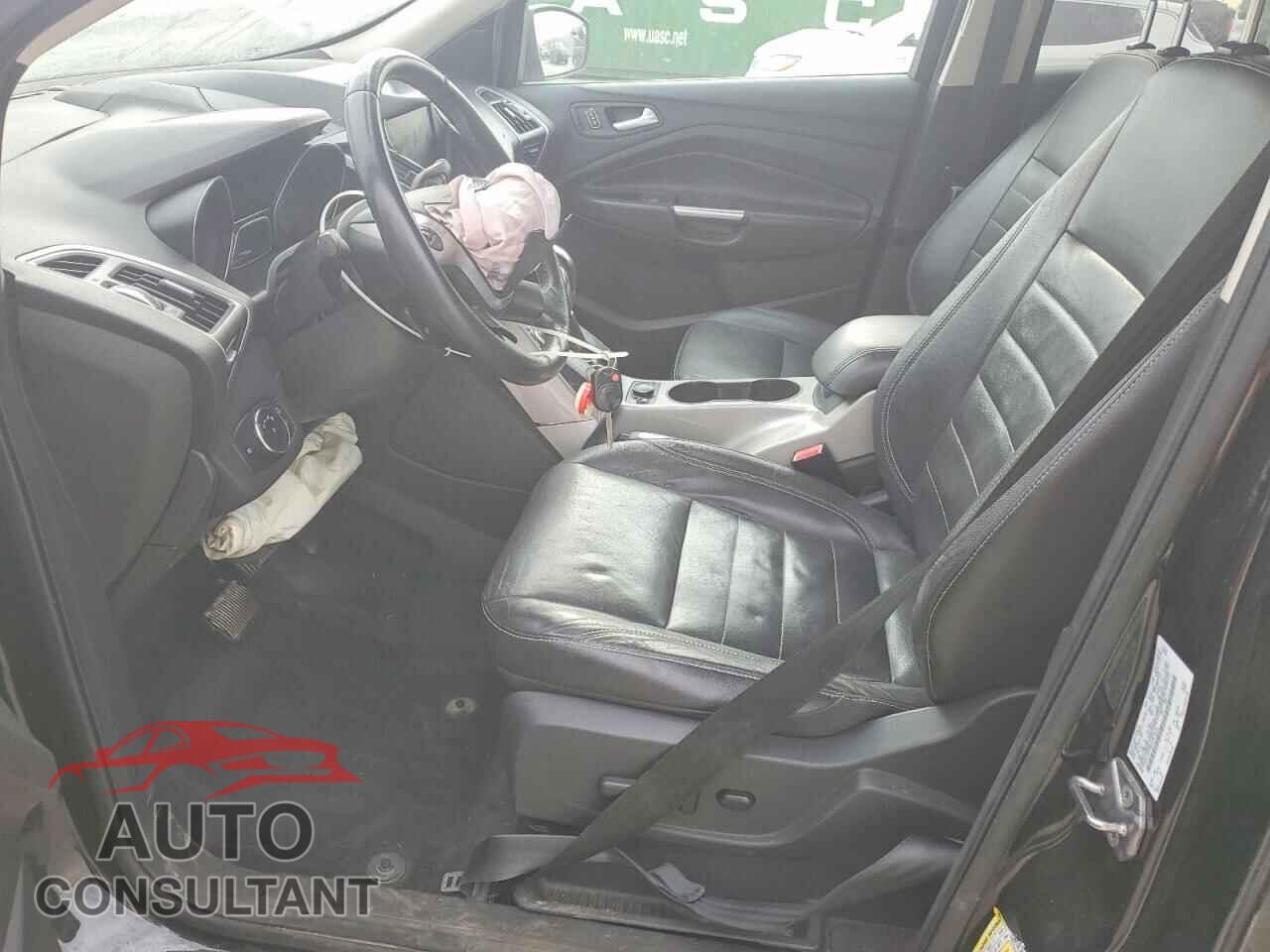 FORD ESCAPE 2013 - 1FMCU0HX8DUA73016