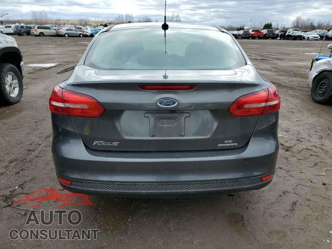 FORD FOCUS 2015 - 1FADP3F21FL361984