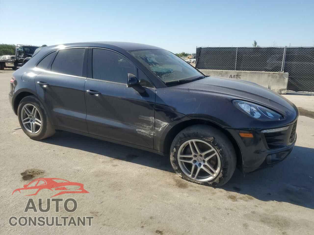 PORSCHE MACAN 2017 - WP1AA2A5XHLB00378