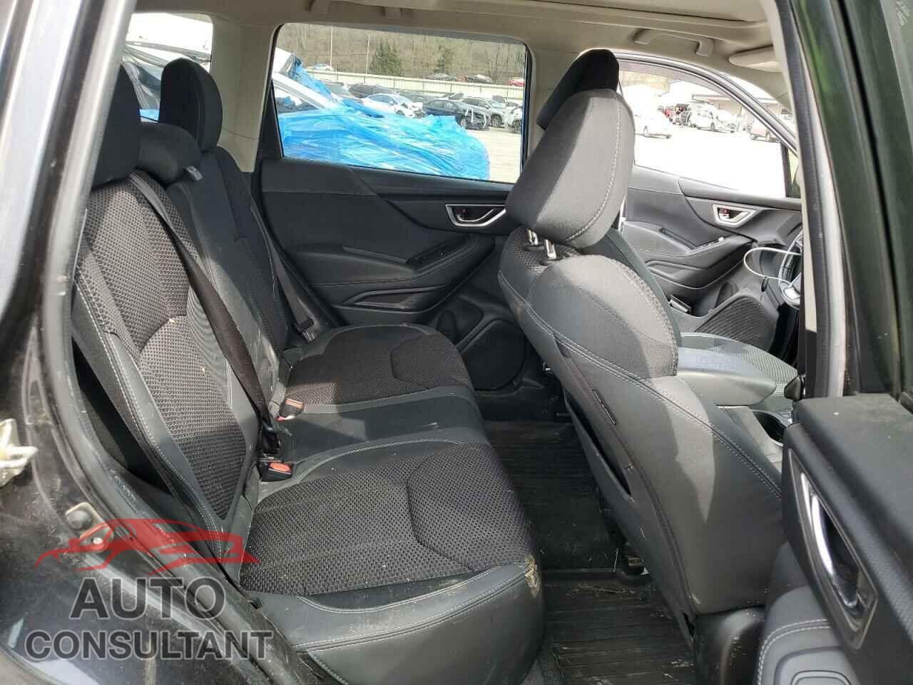 SUBARU FORESTER 2019 - JF2SKAEC3KH432521