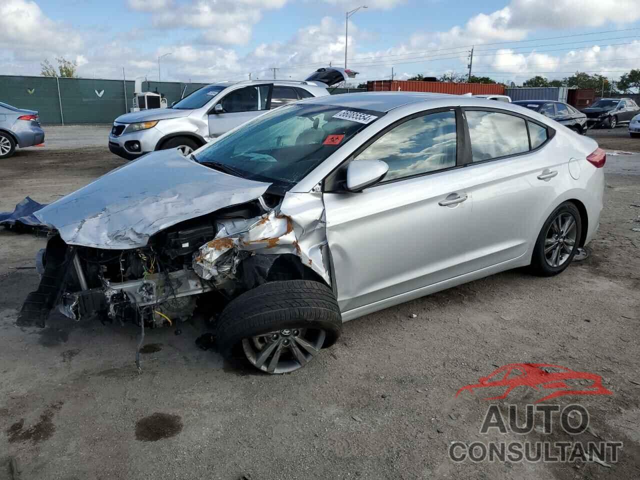 HYUNDAI ELANTRA 2018 - 5NPD84LF9JH250455